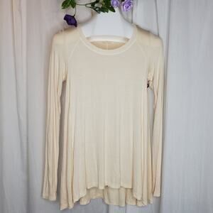 Tina Jo Cream Swing Top, Sample NWT